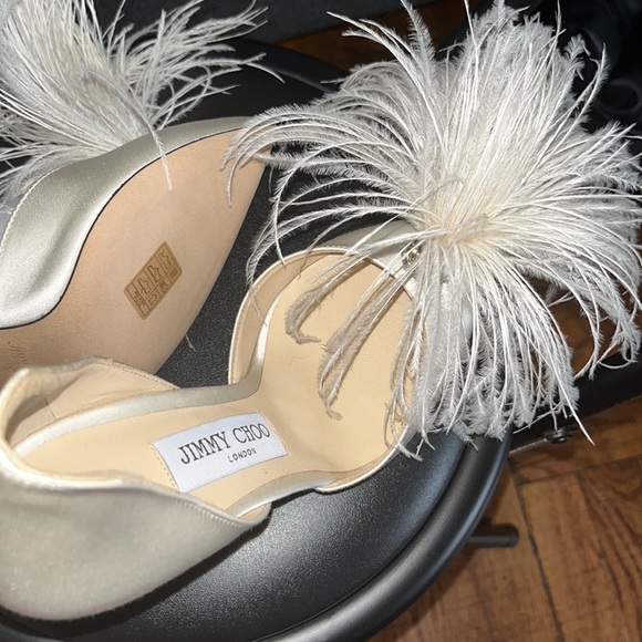 Jimmy Choo crystal Ostrich feathers saying heels - Picture 4 of 9